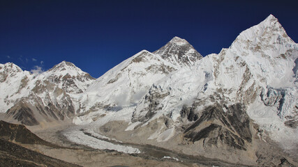 Obraz premium Mount Khumbutse, Everest and Nuptse