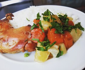 grilled chicken with vegetables