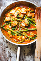 Red curry with cod and green beans  - 433500253