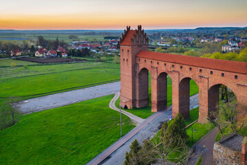 Fototapeta na wymiar The Kwidzyn castle and cathedral at sunset, Poland