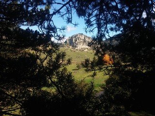 nostalgia, pueblo abandonado, peguera, barcelona, figols, ruina, pasado, esperanza, descubrir, error, humano, empezar, principio, creación, recuerdos, excursión, senderismo, oculto, solitario, fin