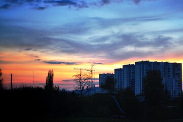 sunset in the city, beautiful sky and brilliant sunset