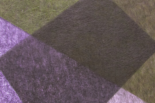 和紙テクスチャー背景(茶色) 紫と濃い緑の極薄染和紙の背景