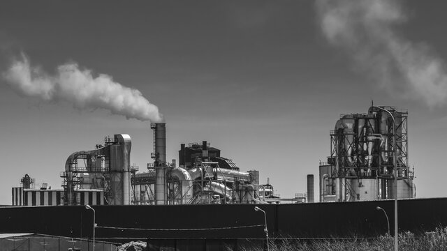 factory mielec emissions to the atmosphere environmental protection greenhouse gases greenhouse effect climate warming suspended dust benzene sulfur oxides acid rain air pollution
