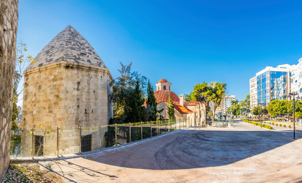 Gallery fine arts and Zincir Kiran Mehmet Bey Tomb view in Antalya