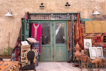 Fototapeta na wymiar Souvenir Teppich Shop - Souq/OldTown/Dubai/Emirate/UAE/Arabisch