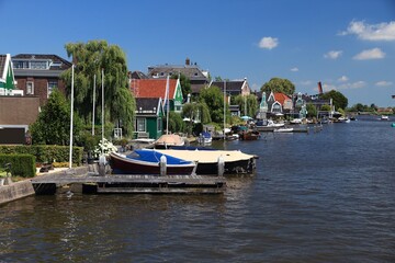 Fototapeta na wymiar Dutch town - Zaandijk