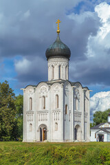 Fototapeta na wymiar Church of the Intercession on the Nerl, Russia