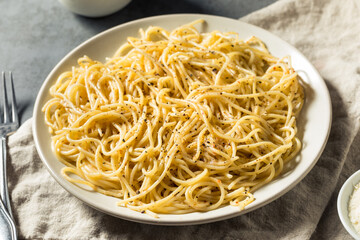 Homemade Italian Cacio E Pepe Pasta