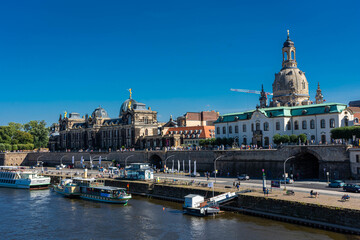 Fototapeta premium dreSDEN, GERMANY, 23 JULY 2020: View of the FRauenkirche from Elbe riverbanks