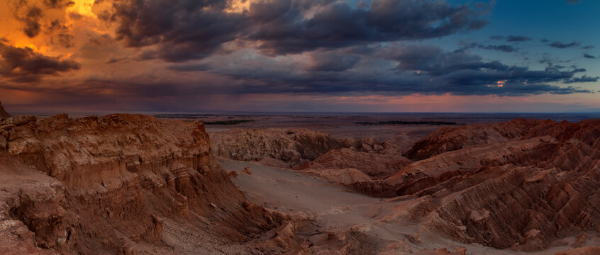 Atacama desert Chile © Marcio Dufranc
