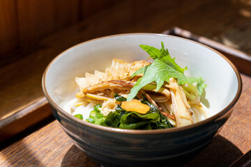 朝採れたけのこうどん