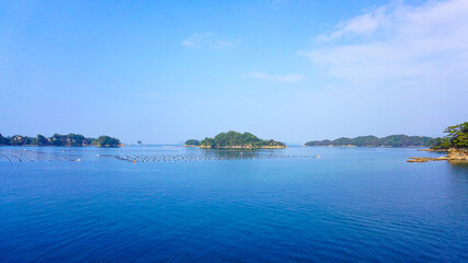Fototapeta na wymiar 九十九島の養殖の風景
