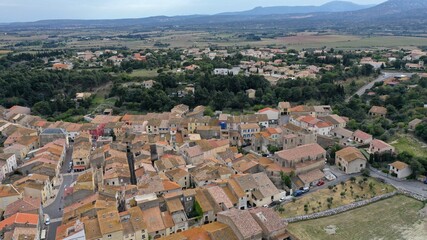 Fototapeta na wymiar Village occitan dans le sud de la France,