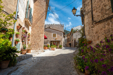 Valldemossa im Tramuntana Gebirge auf Mallorca