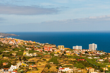 Naklejka premium Paisaje en el Puerto de la Cruz, en la isla de Tenerife