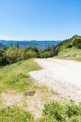 Paysage du Lac du Salagou (Occitanie, France)