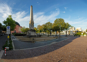 Fototapeta premium Picture of the alice monument and the dome church in the hessian university town Darmstadt in the federal state hesse