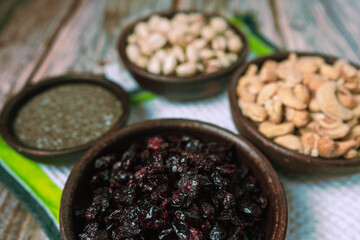 Frutos secos - Chía, Pistacho, Cranberry y Castañas de Cajú