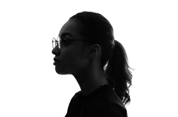 黒人女性の横顔　シルエット