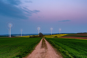 Windkraft im Feld als Windkraftpark