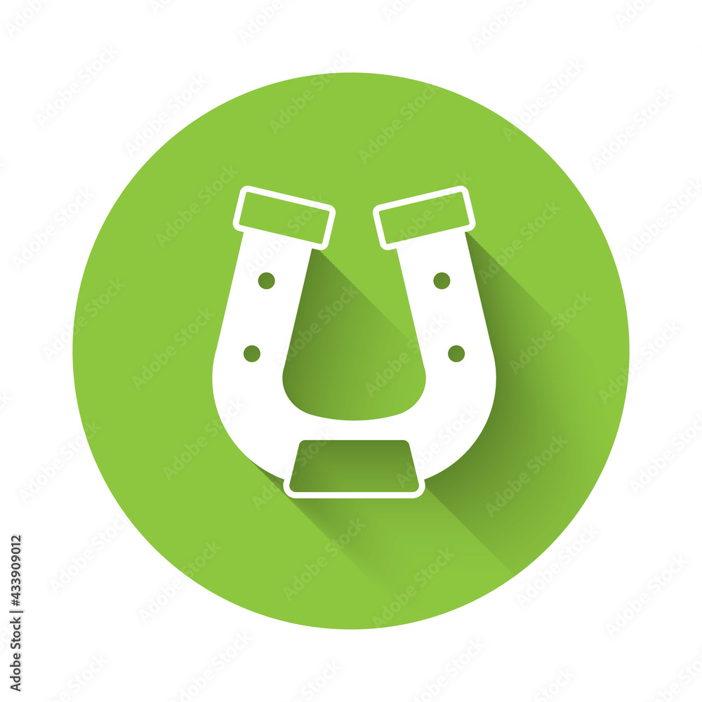 Poster white horseshoe icon isolated with long shadow. green circle button. vector