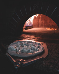 ristorante pizza pizzeria mortadella salami pizzas tomato mozzarella pomodori kitchen cuisine restaurant prosciutto basilico - Luca Baldereschi