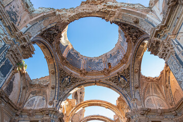 Dome and roof of the Church falling in ruins of the old town of Belchite in the province of...