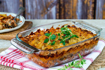 Pork, mushroom and thyme bake