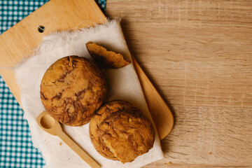 chocolate chip cookies