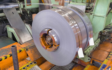 Hot Rolled steel coil straps with steel strapping, during processing, Plate metal sheet industry