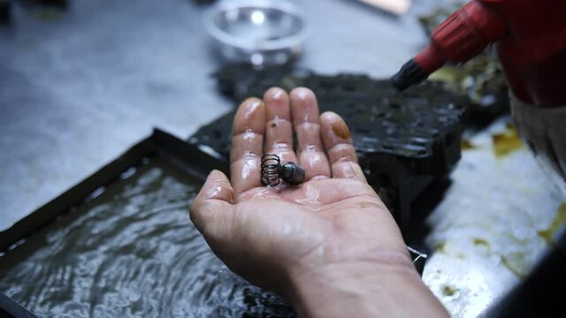 flushing of automatic transmission parts