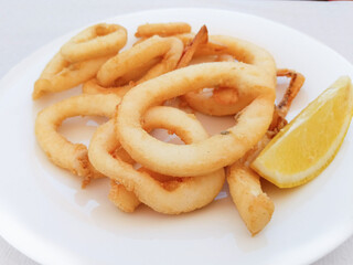 Fried squid rings