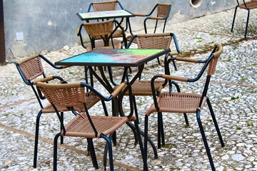 table and chairs