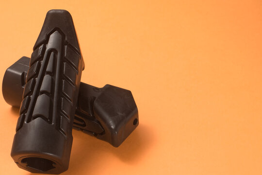 BORRACHA ESTRIBO TITAN 160 HONDA