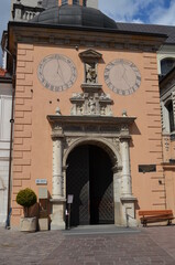 Częstochowa, brama przy klasztorze na Jasnej Górze © Ewa