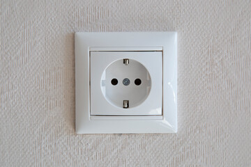 Electrical outlets. Sale and installation of electrical outlets.