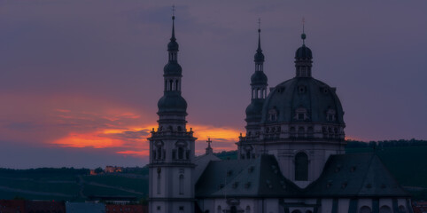 Naklejka premium Colorful sunrise behind the chapel