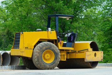 Road construction asphalt rolling machine hot