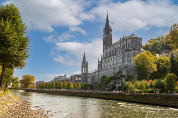Lourdes, sanctuaire Mariale