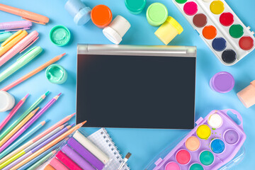 Fototapeta premium Online study and drawing concept