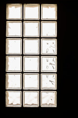 Ventana con bloques de vidrio