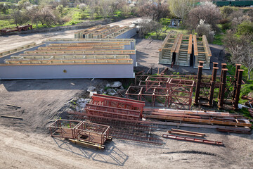 metal structures for bridge construction: beams, supports, scaffolding, stairs.