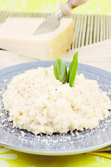 Risotto with Parmesan cheese (ph. Archivio Collection)