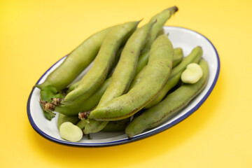 green beans in white dish