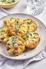 Breakfast Egg muffins with mushroom, spinach and cheese