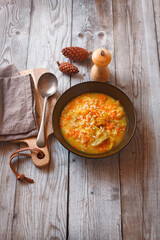 Italian minestrone soup with rice and cabbage (ph. Marianna Franchi)