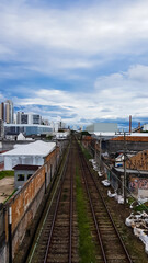 Obraz premium train, rails, blue sky, landscape, concept, urban, photography, clouds