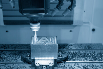 The CNC milling machine rough cutting  the injection mold parts by indexable  endmill tools. The mold and die manufacturing process by machining center with the solid endmill tools.