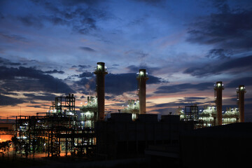 Medium power plant , stream and electricicty supply to industrial at night